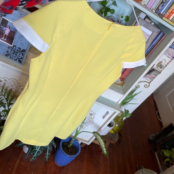 Ana Capri banana yellow cap sleeve dress - Picture 10 of 14